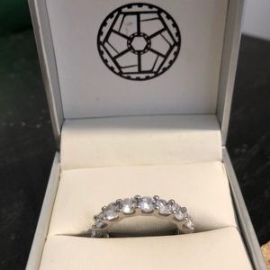 22 stones in sterling silver excellent condition